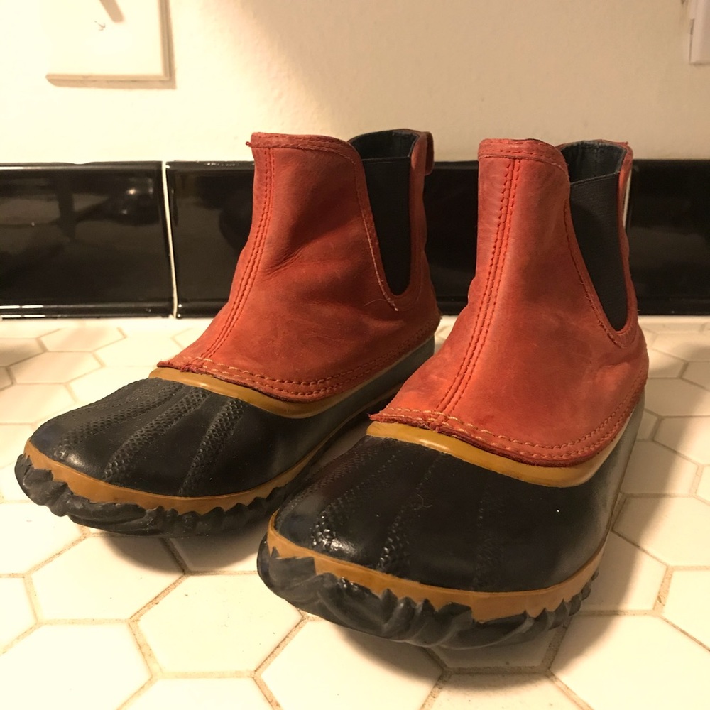 Waterproof Sorel Chelsea Duck Bootie size 6.5